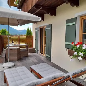 Heimat Apartment
